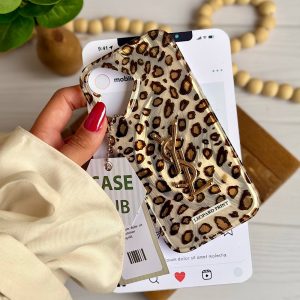 قاب yves saint laurent leopard